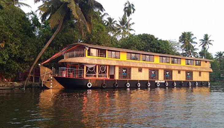 Luxury Houseboats